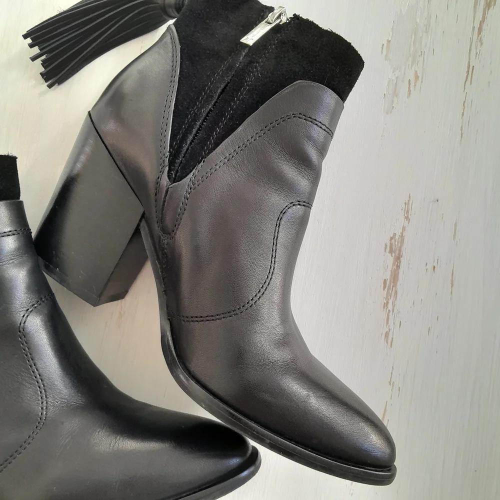 Marc Fisher Black Leather Block Heel Boots Size 6